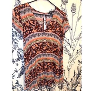 Forever 21 long short sleeve top Small